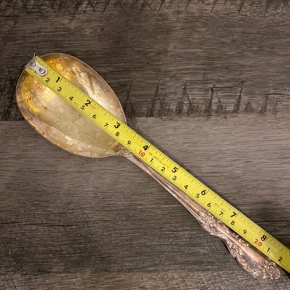 Vintage William Rogers pattern silver plated serving spoon - Picture 8 of 9